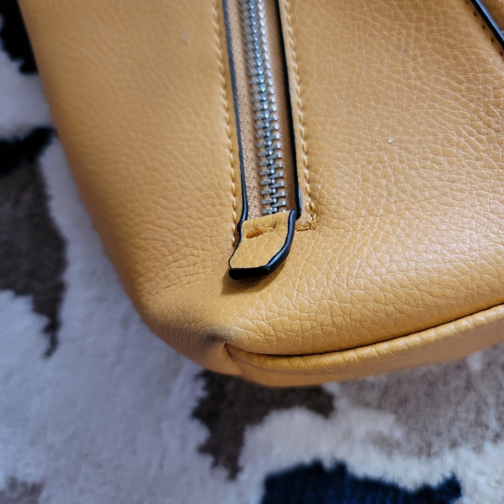 Nicole Miller New York Cross body bag - Picture 5 of 9